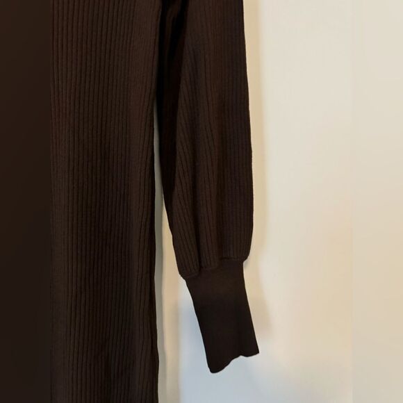 Banana Republic Puff-Sleeve Ribbed Sweater dress in Deep Brown. $119 **NEW** - Picture 4 of 7